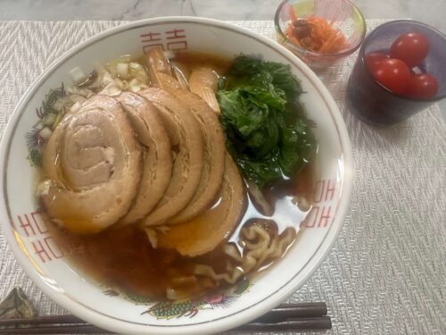 12月の予定 2日 麺彩房中野本店の冬の限定麺、提供開始。麺のお買い物は麺市場で。年越しそば予約受付中!