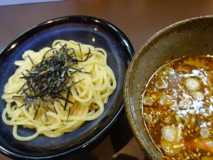 麺彩房中野本店の和風つけ麺　７８０円　１１月２５日より麺が新しくなりました